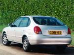 Toyota Corolla 5-Door 1999 года (UK)